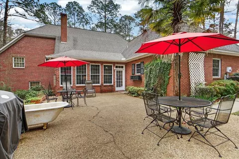 Exterior - 10 Heritage Trl, Laurel, MS 39440 photo 7 of 8