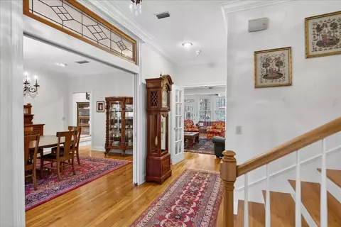 Entry Way - 10 Heritage Trl, Laurel, MS 39440 photo 3 of 7