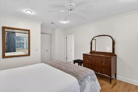 Bedroom - 10 Heritage Trl, Laurel, MS 39440 photo 5 of 16