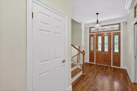 Entry Way - 10 Heritage Trl, Laurel, MS 39440 photo 2 of 7