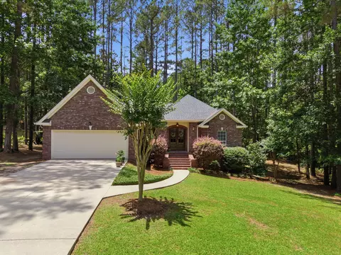 66 Longstone Rd, Hattiesburg, MS 39402