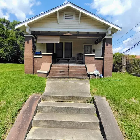 617 Edgar St, Mccomb, MS 39648