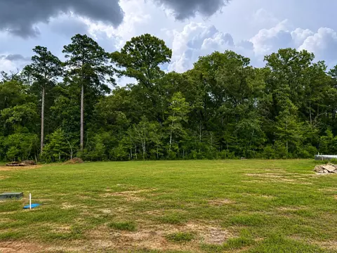 19 Sandhill Oak, Hattiesburg, MS 39402