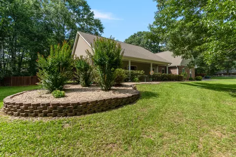 12 Ben Shattles Dr, Purvis, MS 39475