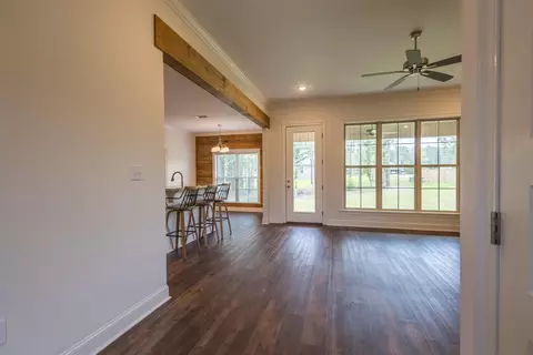 Entry Way - 8 Silverstone, Petal, MS 39465 photo 1 of 4