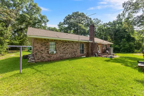 Exterior - 2 Turner Loop, New Augusta, MS 39462 photo 10 of 11