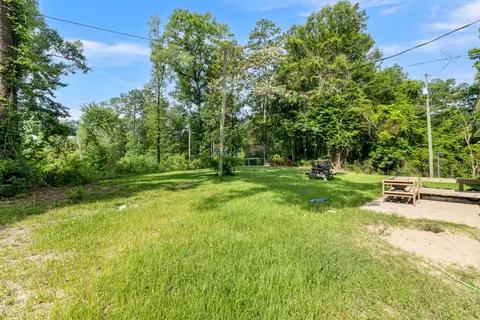 Exterior - 2 Turner Loop, New Augusta, MS 39462 photo 7 of 11