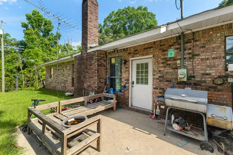 Exterior - 2 Turner Loop, New Augusta, MS 39462 photo 6 of 11