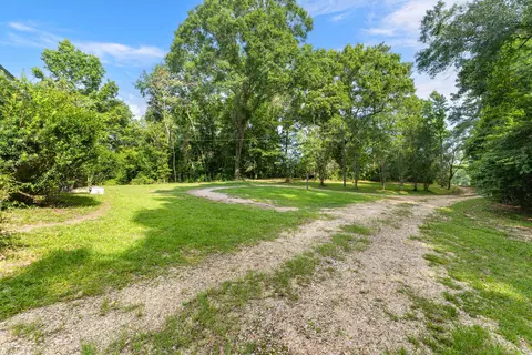Exterior - 2 Turner Loop, New Augusta, MS 39462 photo 3 of 11