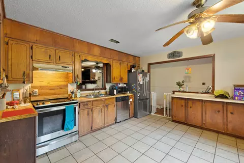 Kitchen - 2 Turner Loop, New Augusta, MS 39462 photo 1 of 1
