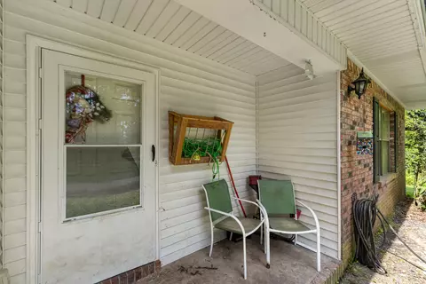 Exterior - 2 Turner Loop, New Augusta, MS 39462 photo 5 of 11