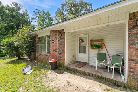 Exterior - 2 Turner Loop, New Augusta, MS 39462 photo 4 of 11