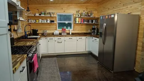 Kitchen - 132 Horse Rnch # B, Lucedale, MS 39452 photo 4 of 9