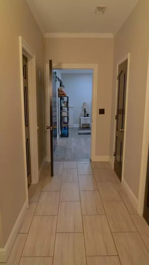 Entry Way - 132 Horse Rnch # B, Lucedale, MS 39452 photo 1 of 3