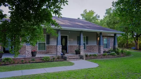 Exterior - 132 Horse Rnch # B, Lucedale, MS 39452 photo 5 of 11