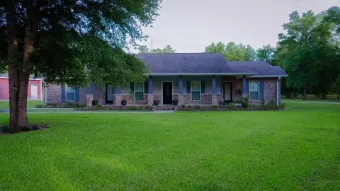 Exterior - 132 Horse Rnch # B, Lucedale, MS 39452 photo 3 of 11