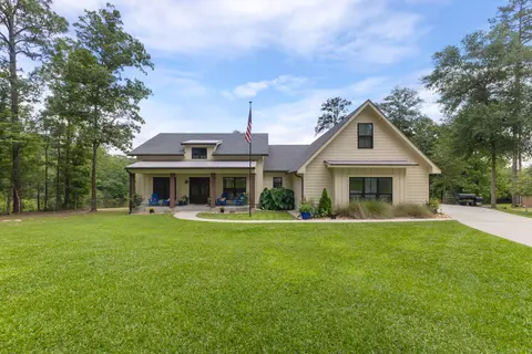 1222 Crestwood Dr, Hattiesburg, MS 39402