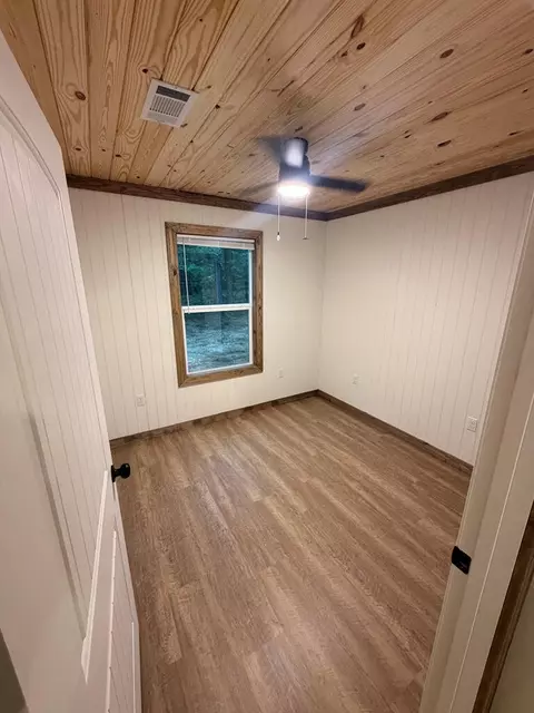 Bedroom - 1167 Centerville, Soso, MS 39480 photo 3 of 4