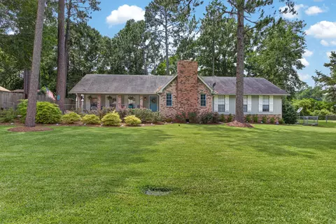 603 Maplewood Dr, Hattiesburg, MS 39402