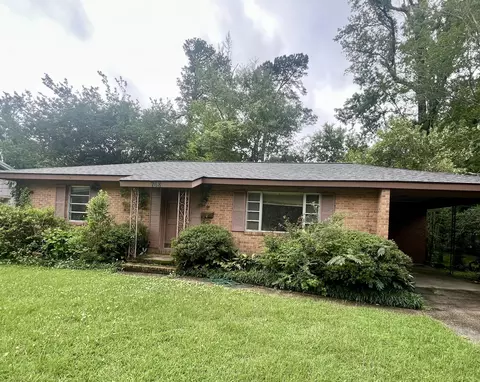 768 Northwood Dr, Laurel, MS 39440