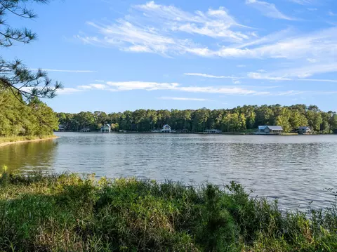 174 Ella Pt, Lumberton, MS 39455