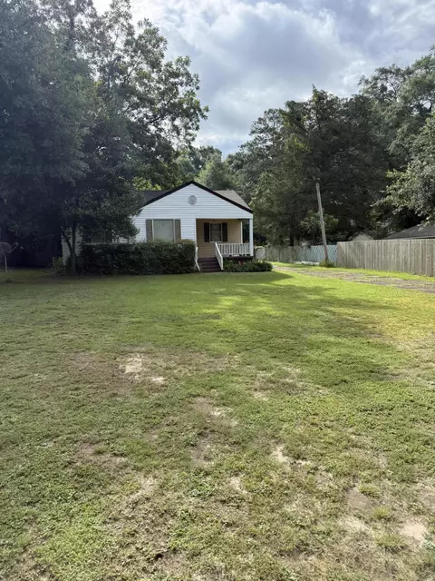 403 Old Richton Rd, Petal, MS 39465