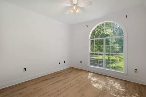 Bedroom - 40 Eagle Loop, Purvis, MS 39475 photo 2 of 5