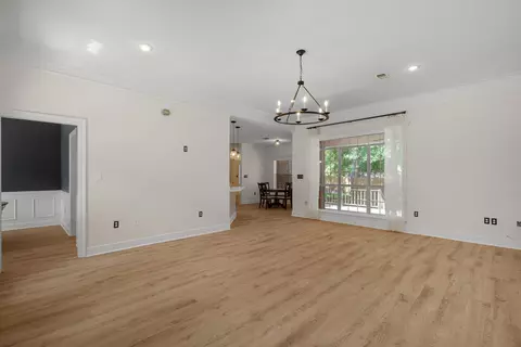 Living - 40 Eagle Loop, Purvis, MS 39475 photo 3 of 3