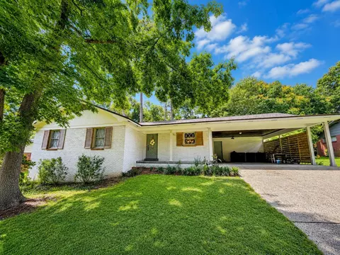 905 N 31st Ave, Hattiesburg, MS 39401