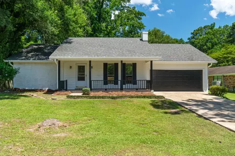 205 Sunset Dr, Petal, MS 39465