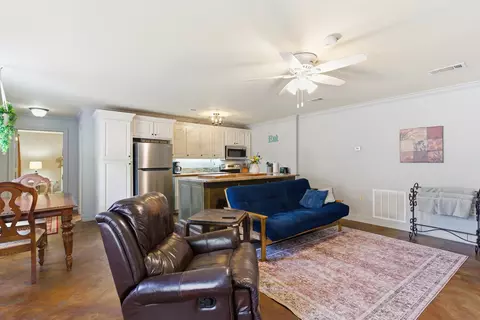 Living - 123 Higgins, Sumrall, MS 39482 photo 4 of 4