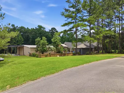 Exterior - 123 Higgins, Sumrall, MS 39482 photo 30 of 31