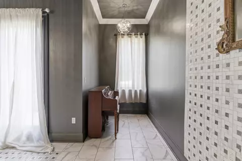 Entry Way - 123 Higgins, Sumrall, MS 39482 photo 6 of 9