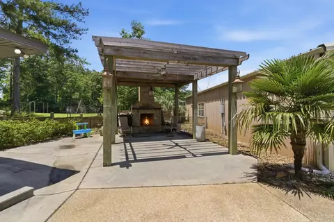 Exterior - 123 Higgins, Sumrall, MS 39482 photo 19 of 31