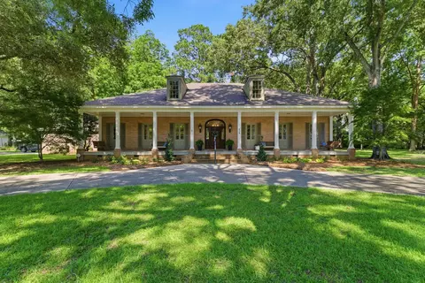 616 East Ave, Columbia, MS 39429