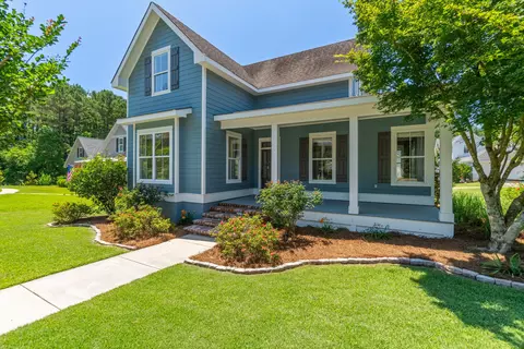 10 Persimmon, Hattiesburg, MS 39402