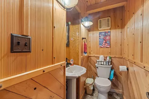Bath - 115 N Slade Rd, Sumrall, MS 39482 photo 1 of 6