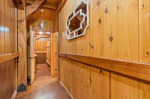 Entry Way - 115 N Slade Rd, Sumrall, MS 39482 photo 3 of 6