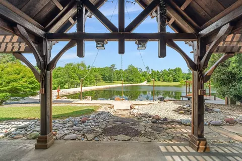 View/Area - 115 N Slade Rd, Sumrall, MS 39482 photo 5 of 11