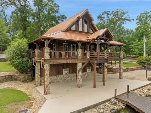Exterior - 115 N Slade Rd, Sumrall, MS 39482 photo 4 of 21
