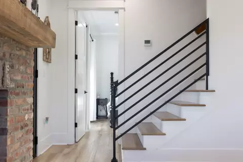 Entry Way - 5 Spinnerbait, Lumberton, MS 39455 photo 2 of 3