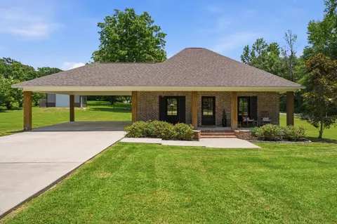 4 Yawn Cir, Purvis, MS 39475