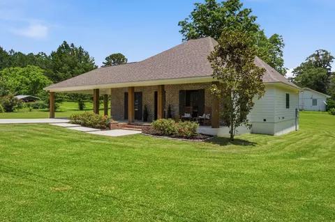 Exterior - 4 Yawn Cir, Purvis, MS 39475 photo 3 of 13