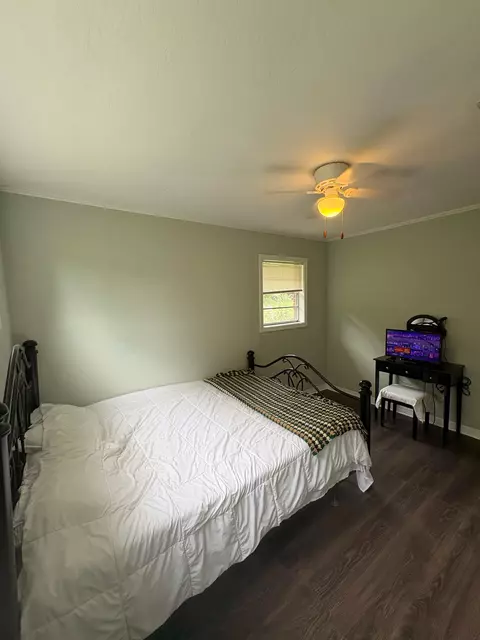 Bedroom - 102 Circle Dr, Sumrall, MS 39482 photo 4 of 4
