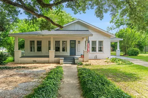 109 W 4th Ave, Petal, MS 39465