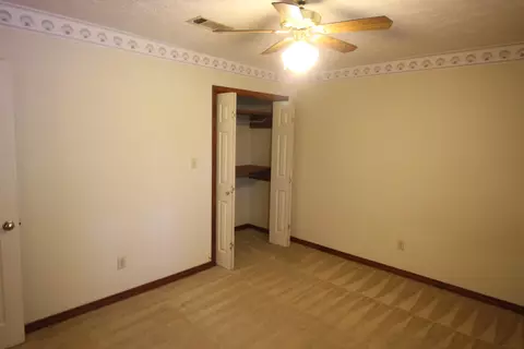 Bedroom - 2 Heritage Trl, Laurel, MS 39440 photo 6 of 6