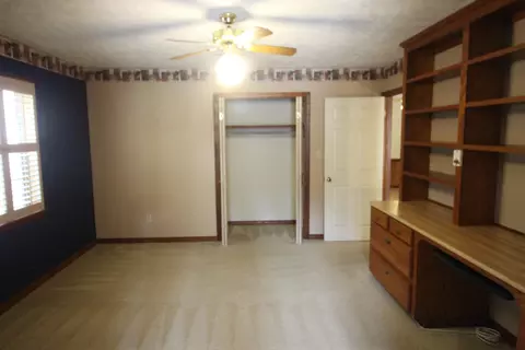 Bedroom - 2 Heritage Trl, Laurel, MS 39440 photo 4 of 6