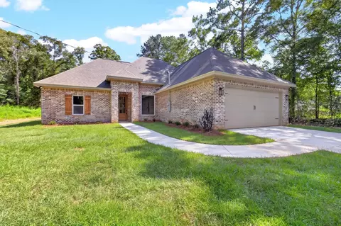42 Apple Cv, Petal, MS 39465
