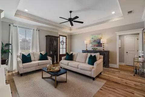 25 E Cherry St, Sumrall, MS 39482 photo 8