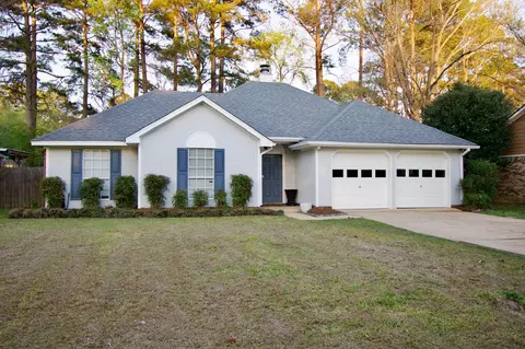 625 Twin Harbor Pl, Madison, MS 39110